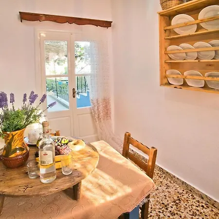 Petroula Apartman *