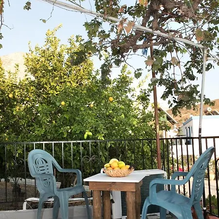 Apartment Petroula Emborios