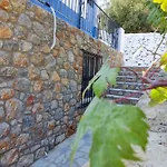 Petroula Apartment Emborios