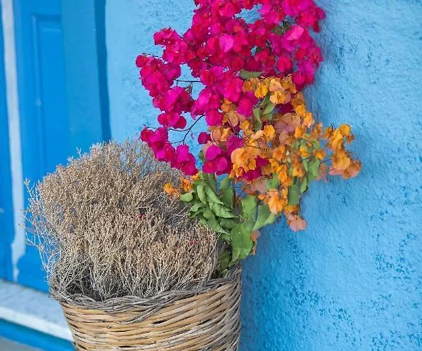 Petroula شقة Emborios