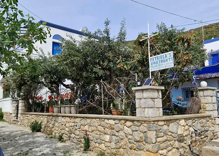 Petroula Apartamento Emborios